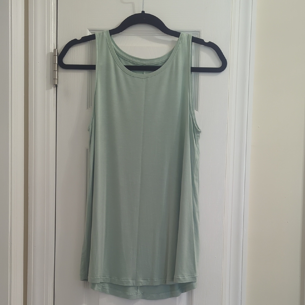 Apt. 9 Green Tank Top Classic Sleeveless Style